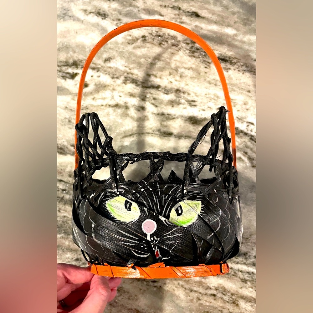 Halloween Cat Woven Basket 1